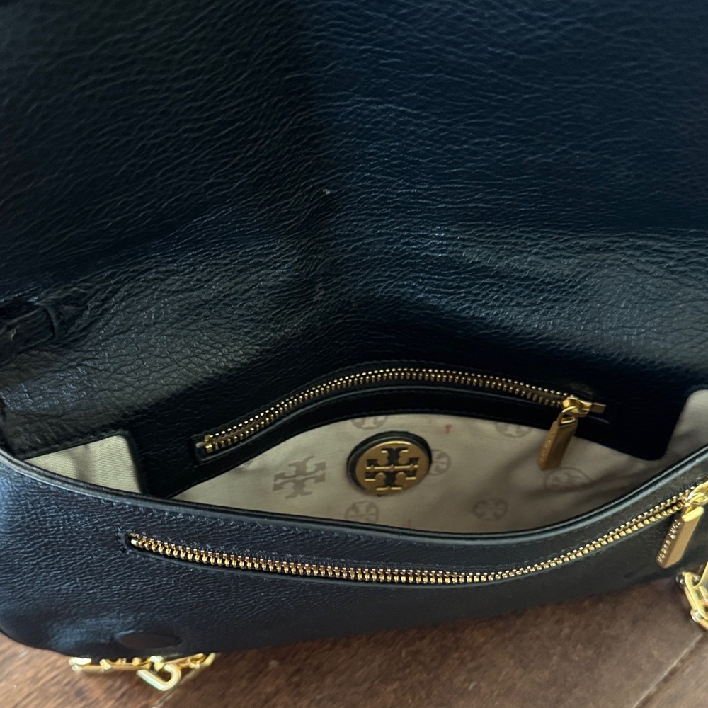 Tory Burch Black Leather Crossbody with Gold Chain - Picture 2 of 6